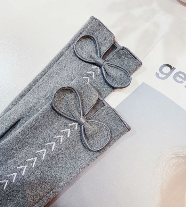 Suede Gloves Female Touch Screen Winter Windproof Cold Warm Plus Velvet Korean Version Cute Bow Gloves