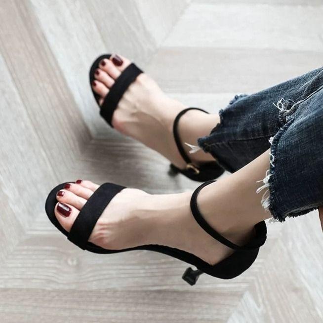 Heel Women Ankle Strap Gladiator Sandals Women's Summer Shoes Fashion Female Sandilas Cover Heel Flock Party Shoes