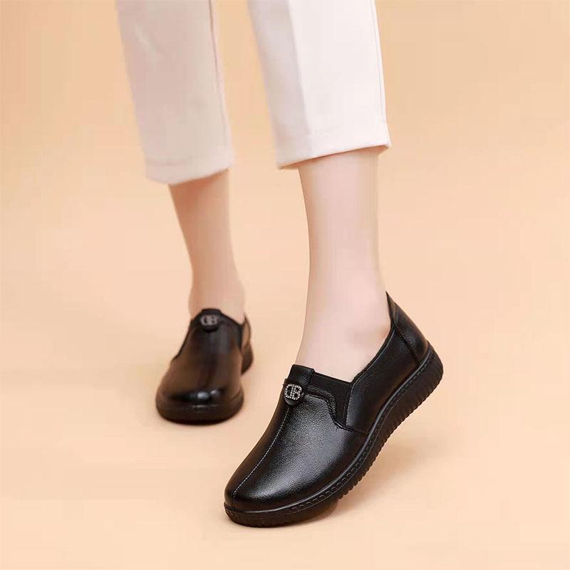 Women's Cowhide Mother Single Shoes Spring and Autumn Middle-aged and Elderly Soft-soled Comfortable Non-slip Work Shoes Flat Casual Shoes