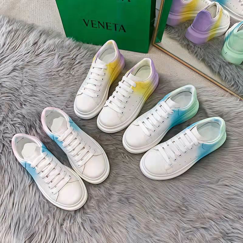 Female Gradient Color Small White Shoes Ladies Personality Casual Shoes Spring and Autumn Students Korean Version All-match Thick Bottom Shoes