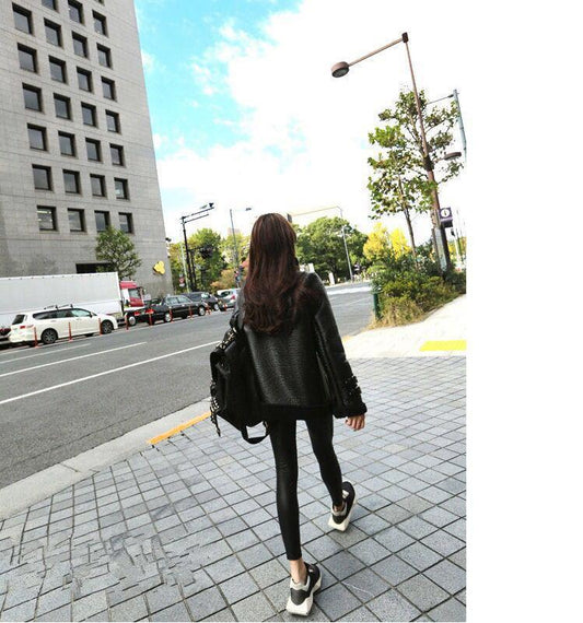 Autumn and Winter Thick Lamb Fur One Motorcycle Leather Jacket Large Size Stand Collar Ladies Cotton Jacket