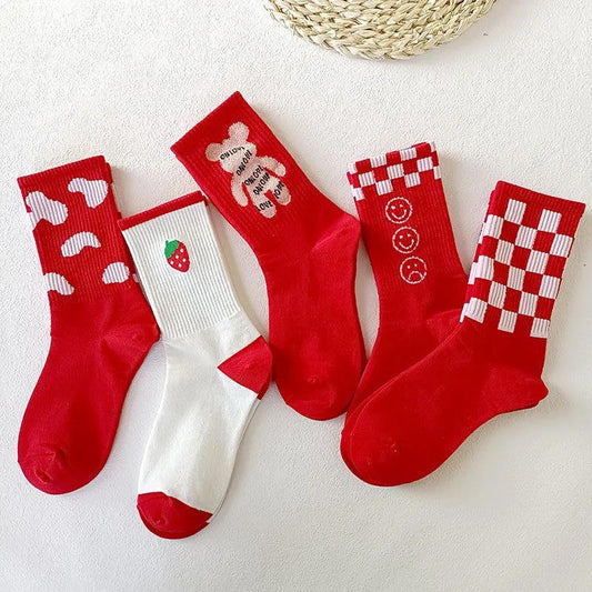 Five Pairs of Women's Red Socks Korean Cute Cotton Socks Cartoon Knitted Pattern Stockings