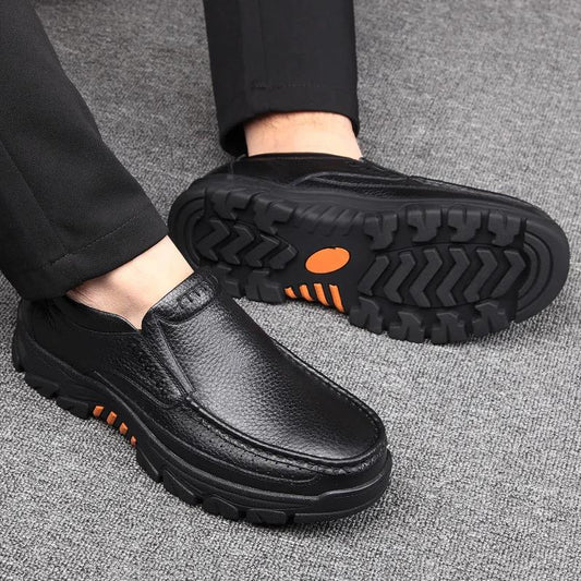 38-46 Men's Large Size Casual Comfortable Genuine Cow Leather Shoes Business Men Solid Color Soft Sole Flat Shoes