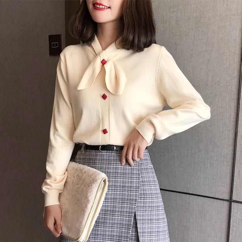 Autumn and Winter Thickening Slim Bow Sweater Women's Long Sleeves Were Thin Inside A Low Collar Knitted Bottoming Shirt Women