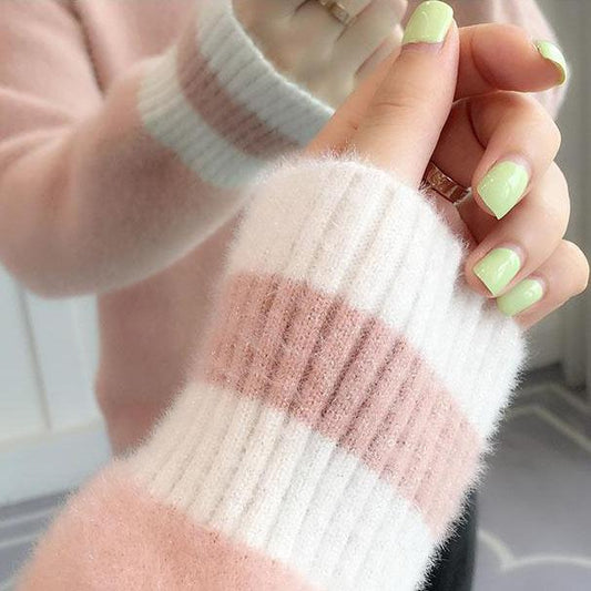 Women's Autumn and Winter Imitation Mink Velvet Thickened Pullover Sweater Women's Short V-neck Loose Long Sleeve Versatile Sweater