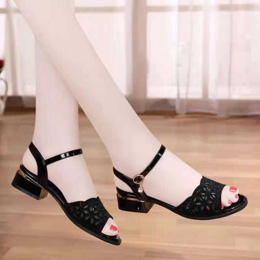 Summer Leather Ladies Sandals Fashion Middle-aged All-match Middle-heeled Fish Mouth Mother Sandals