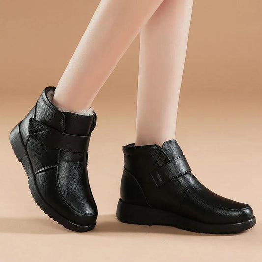 Cotton Shoes Women's Winter Short Boots Plus Velvet Padded Anti-skid Warm Old Beijing Snow Boots Leather Boots