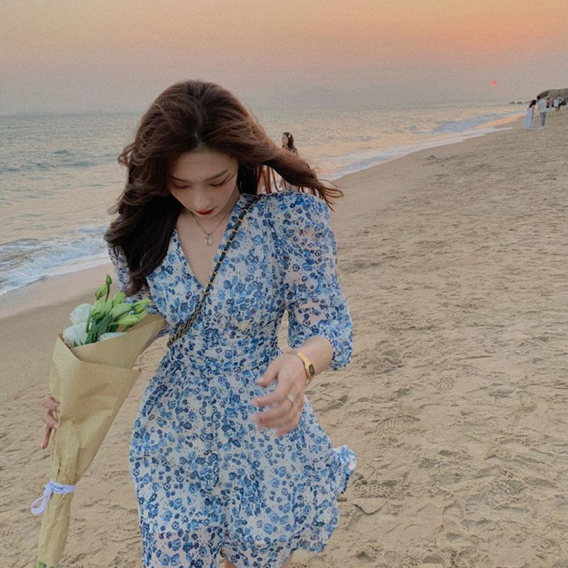 Spring Summer Waist Waist V-neck French Temperament Short Skirt Pleated Floral Chiffon Dress Women