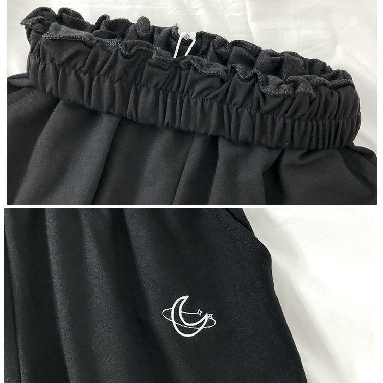 WTEMPO Moon Pattern Sports Shorts Women's Casual Pants Student Elastic Waist Convenient Big Pocket Gym Stadium
