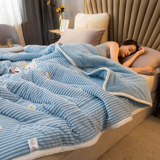 Winter Skin-friendly and Soft Double-layer Blankets Are Thickened Blankets, Blankets and Velvet Breathable Sheets, Plush Double-sided Flannel Blankets