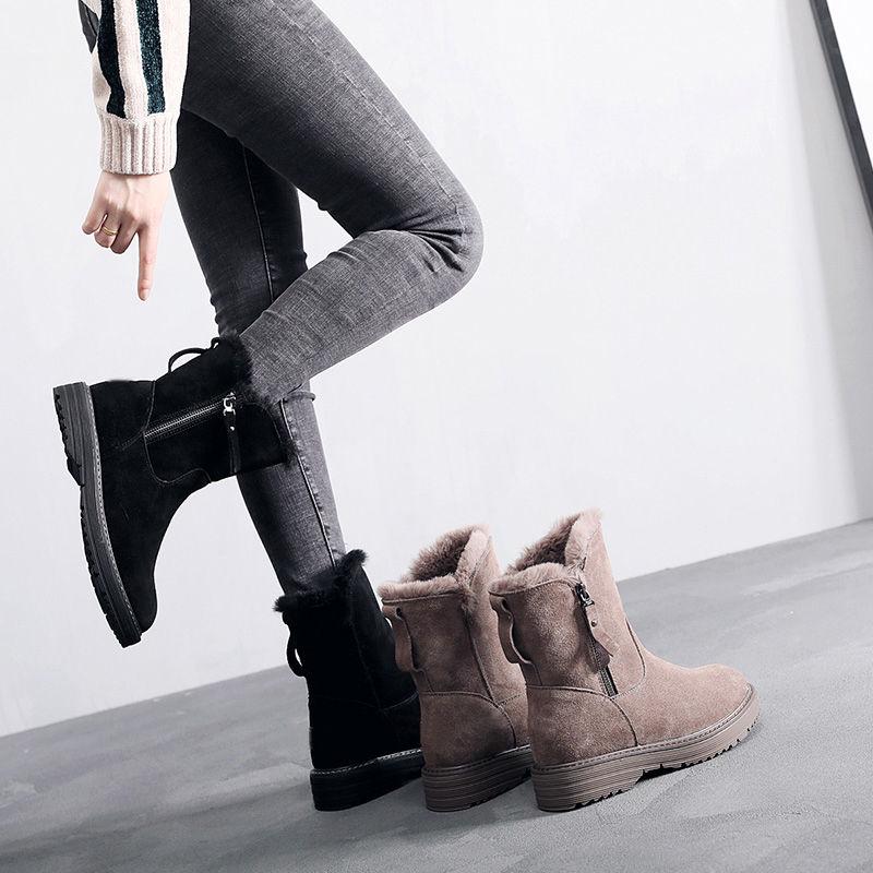 Pair of Boots Snow Boots Female Ankle Boots Winter Cotton Boots Tassels Martin Boots Cotton Shoes