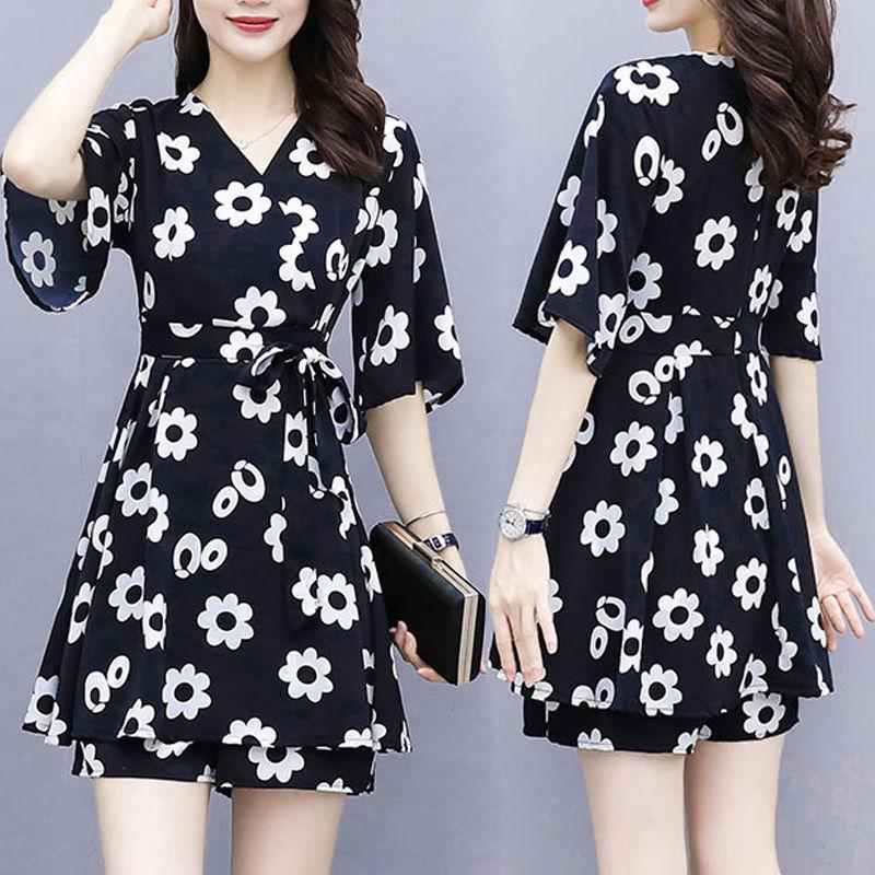 Suit Dress Shorts Suit Female Slim Chiffon Shorts Two-piece V-neck Top Loose Covering Belly and Waist Slimming Ladies Temperament Skirt