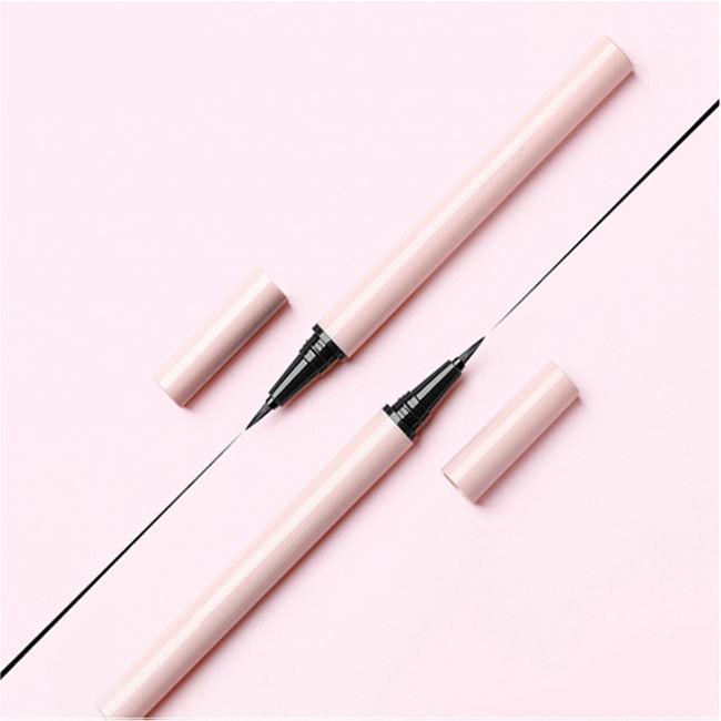 Eyeliner / Eye Shadow Palette / Lipstick / Brow Pencil / Does not fade, is water and sweat resistant
