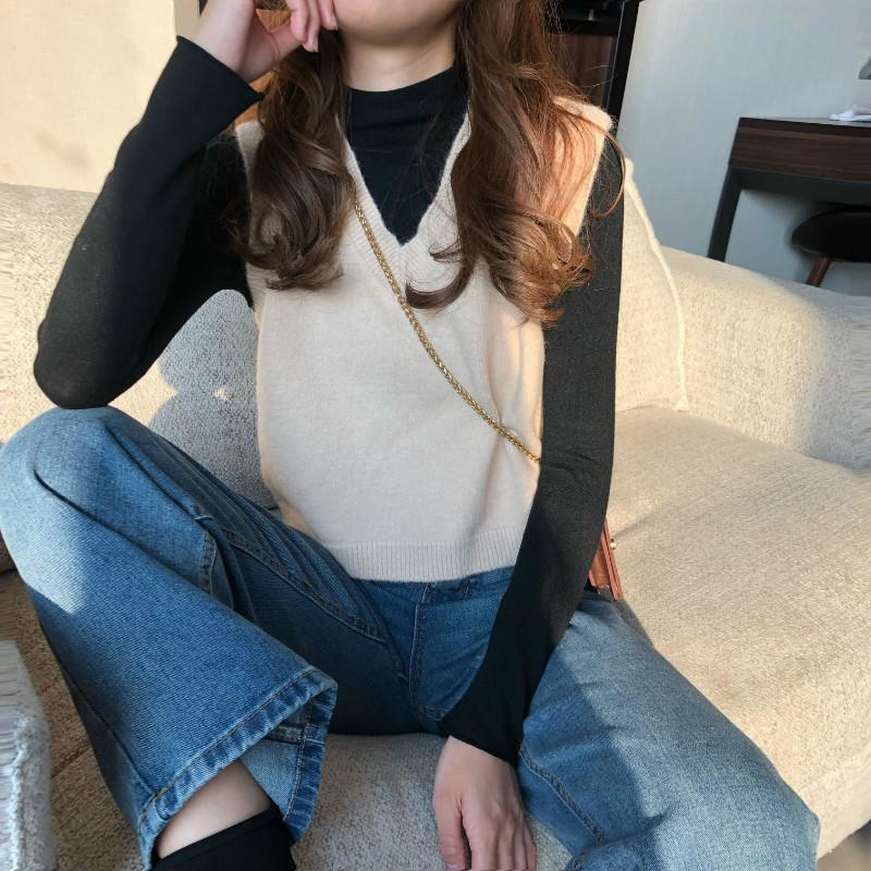 Autumn and Winter Sweaters Loose College Style Pullover Vest Knitted Vest Shirt Women