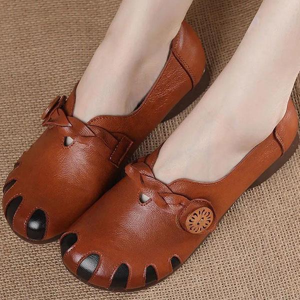 Women's Spring and Autumn National Style Soft Soled Leather Shoes Plus Size Non Slip Flat Single Leather Shoes