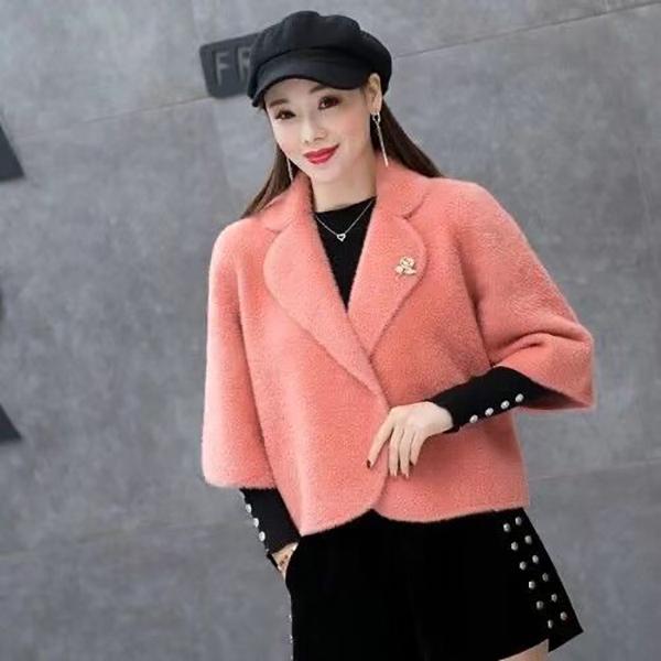 Autumn and Winter Imitation Mink Velvet Knitted Cardigan Jacket, Fashionable and Loose-fitting Short Women's Jacket