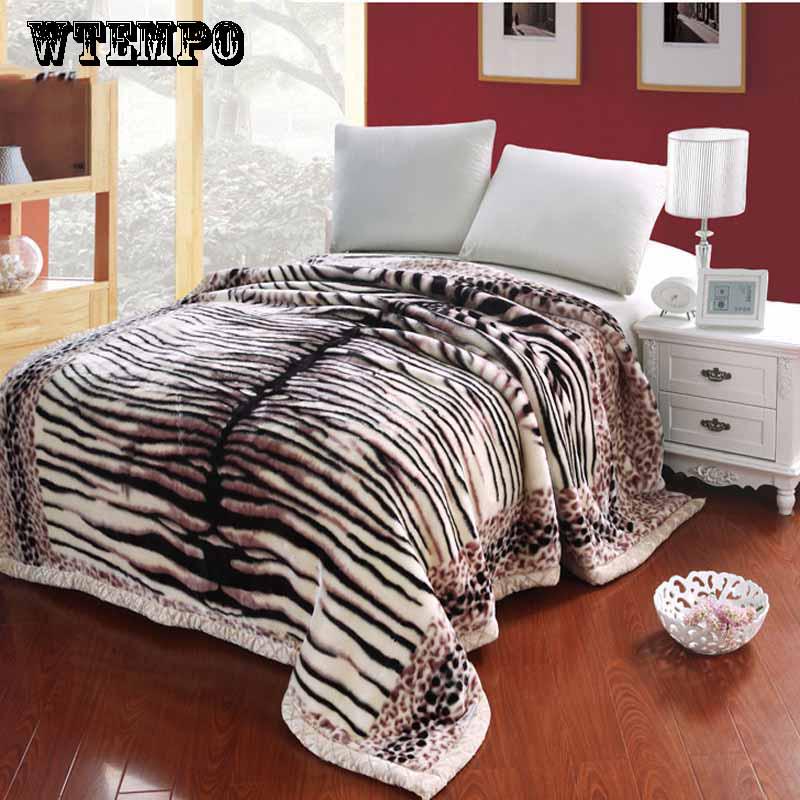 Fashion Printed Blanket Thicken Blanket Winter Comfortable Covered Coral Fleece Blanket