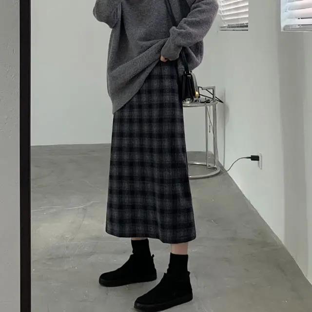 Pregnant Women's Woolen Plaid Skirt Autumn and Winter Dress Medium Long Hip Wrap Split Skirt Retro Abdominal Skirt