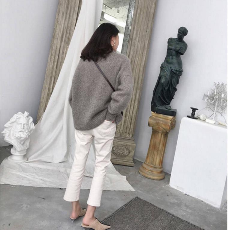 Cashmere Sweater Round Neck Twist Women Lazy Wind Sweater Loose Thick Solid Color Pullover Female