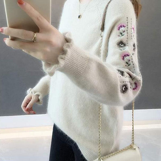 Autumn and Winter Fashion Round Neck Sweater Loose Long-sleeved Pullover Top Simple Style Women's Bottoming Shirt