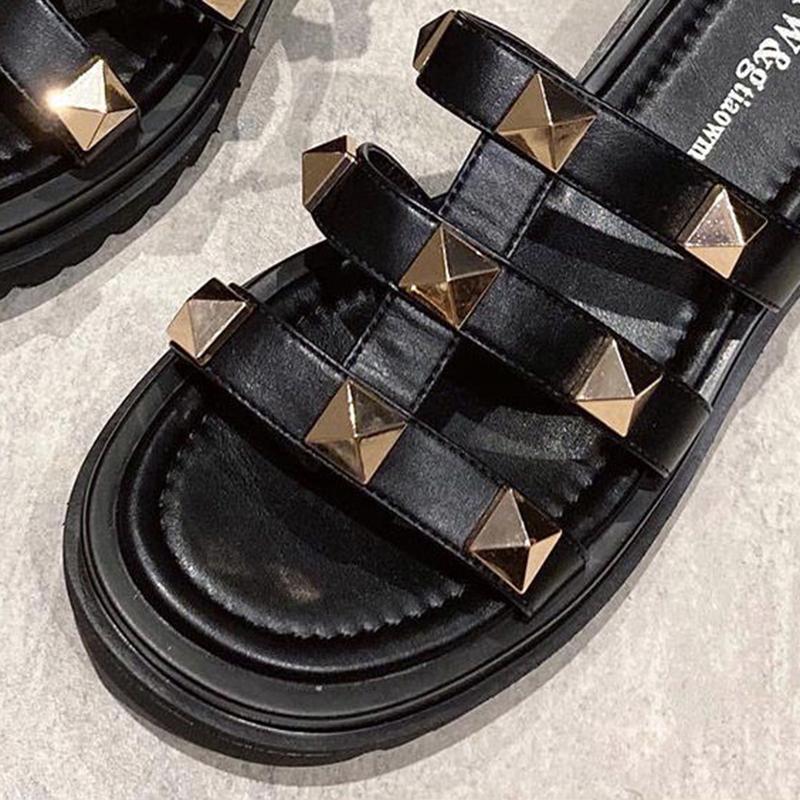 Rivet Half Slippers for Women's Outer Wear Summer Fashion One-word Drag, Soft Bottom Mid-heel Platform Sandals Thick Bottom Sandals