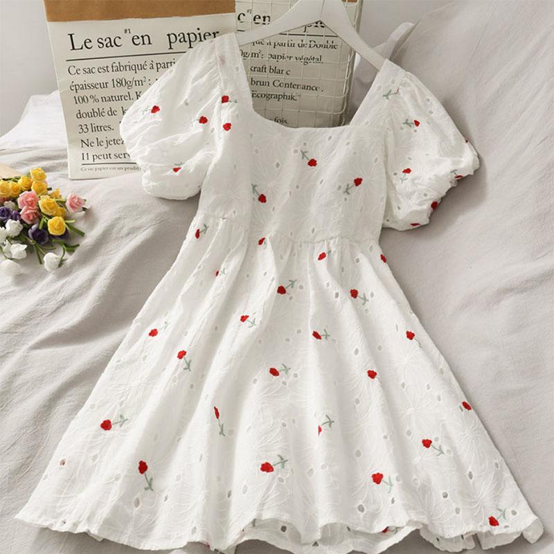 French Niche Fairy Embroidery Short-sleeved Dress V-neck Drawstring High-end Skirt