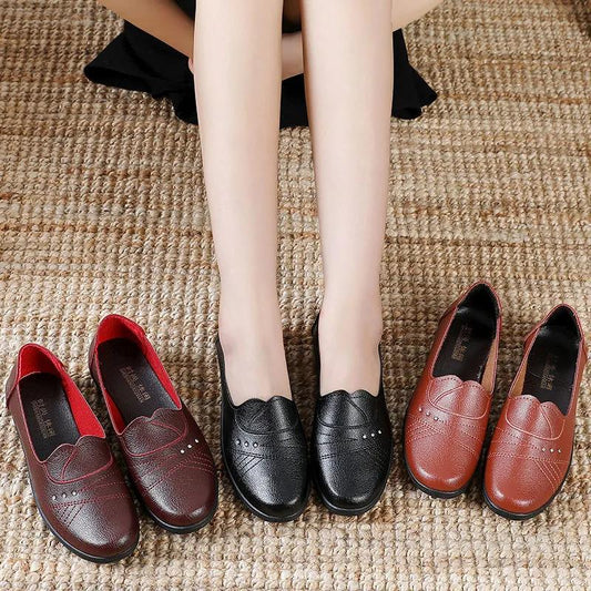 Women's Shoes Spring and Autumn Cream Soft Sail Shoes Female Place In The Elderly Single Shoes