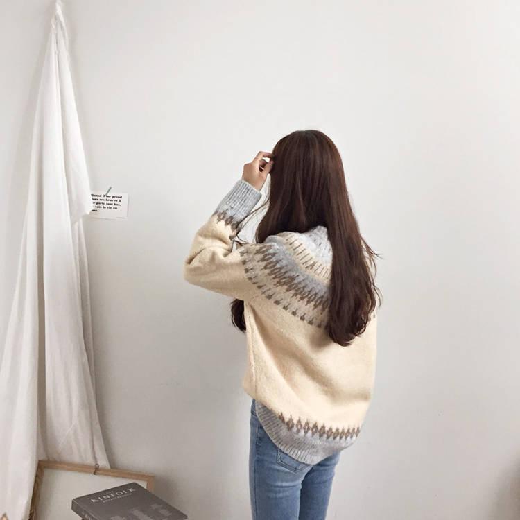 Retro Thick Diamond Weave Jacquard Knitted Loose Sweater Women Fall Winter Wearing