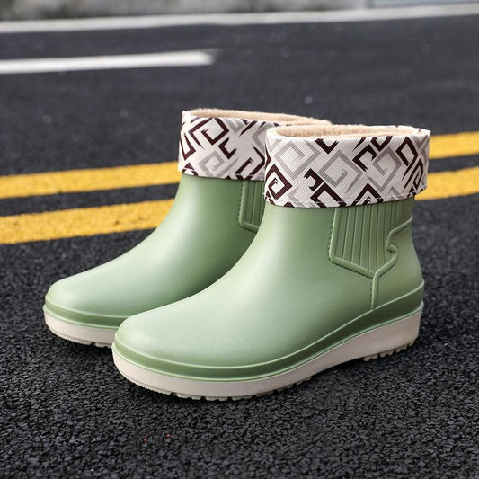 Fashion Plus Velvet Cotton Shoes Women's Waterproof and Warm Short Boots Non-slip Deodorant Flat Shoes