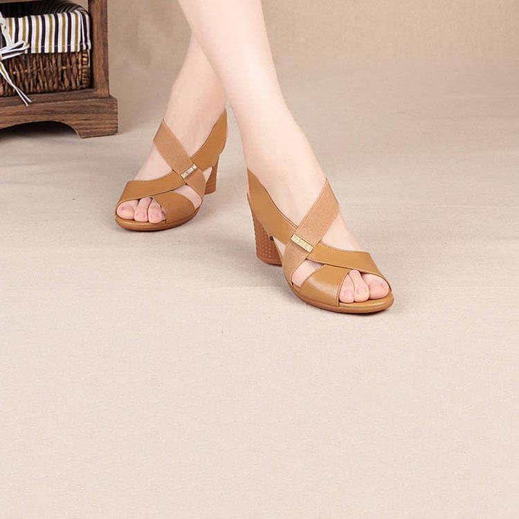 Women's Spring and Summer Large Size Middle Heel Sandals Office Ladies Solid Color Thick Heel Casual Leather Sandals