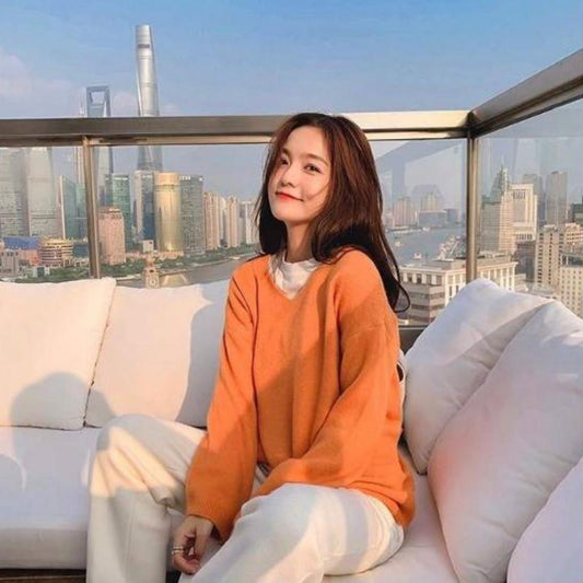 Loose Wild V-neck Sweater Women Pullover Autumn and Winter Long Sleeved Sweater Candy Color
