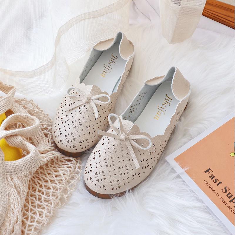 Non-slip Bottom Nurse Shoes Women's Flat-bottomed Hollow Breathable Hole Shoes Two-wear Slippers Casual and Comfortable Loafer Shoes