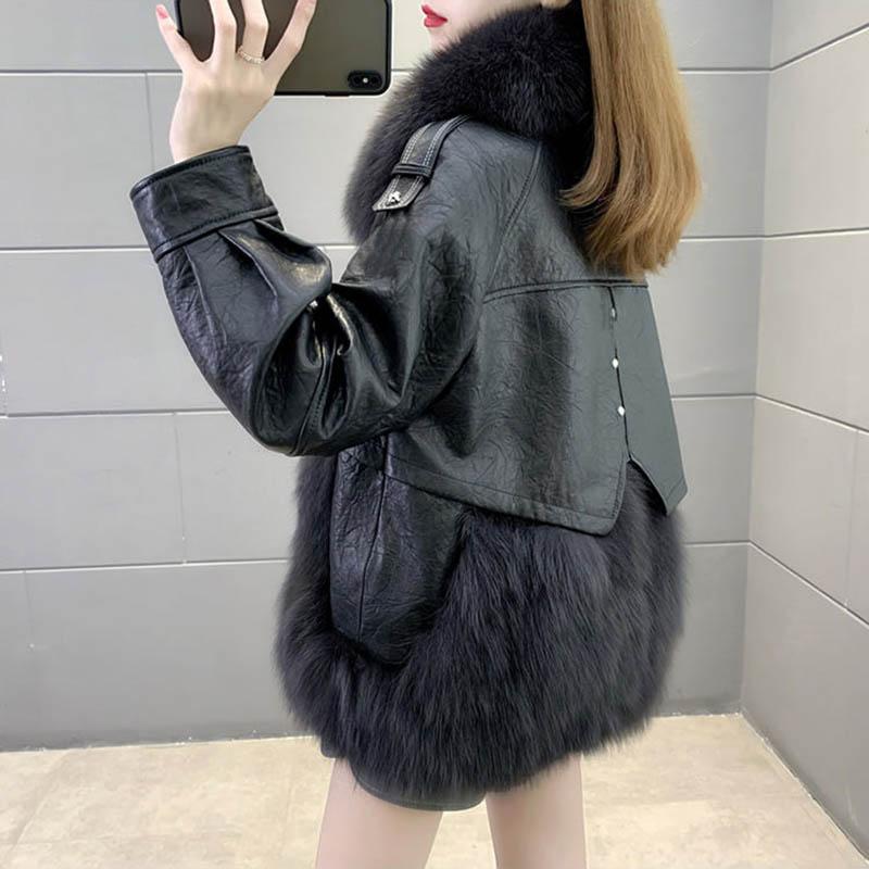 Autumn and Winter Models of Imitation Fur Coat Women's Short Thickened Loose and Thin Fashionable Fox Fur Plush Coat