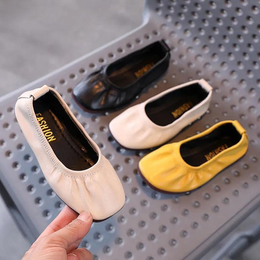 Girls' Leather Shoes Summer Girls' Shallow Mouth Single Shoe Korean Version Egg Roll Shoes Soft Soles Set Feet Spring and Autumn