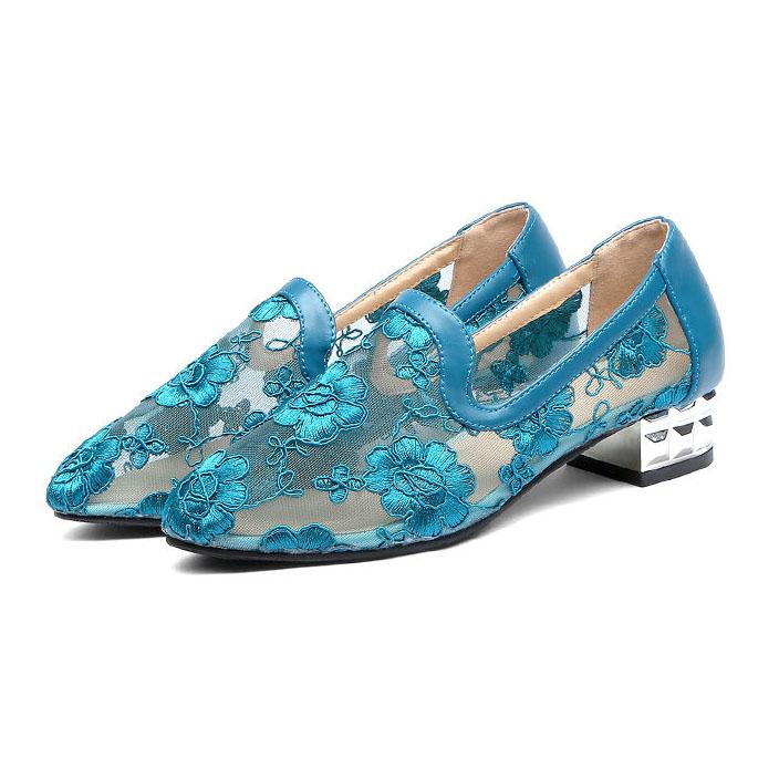 Women's Spring Soft Leather Mesh Hollow Sandals Plus Size Ethnic Lace Embroidered Low Heel Shoes