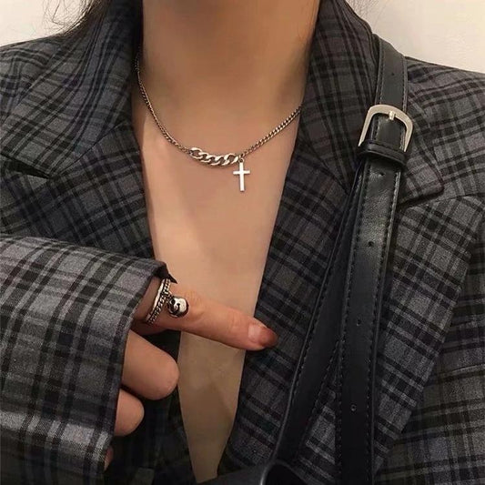 Cross Pendant Sweater Chain Retro Necklace Clavicle Chain Korean Personality Pendant Necklace Choker Necklaces for Girls