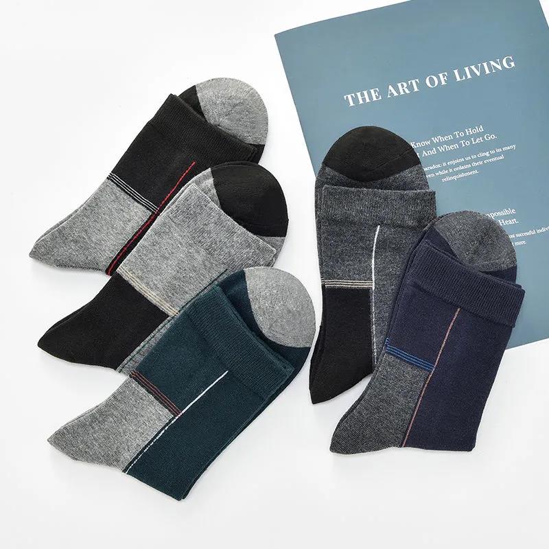 Men's Winter Tube Socks Fashion Variety of Printed Sports Deodorant Socks Thickened Warm Tube Sockskings