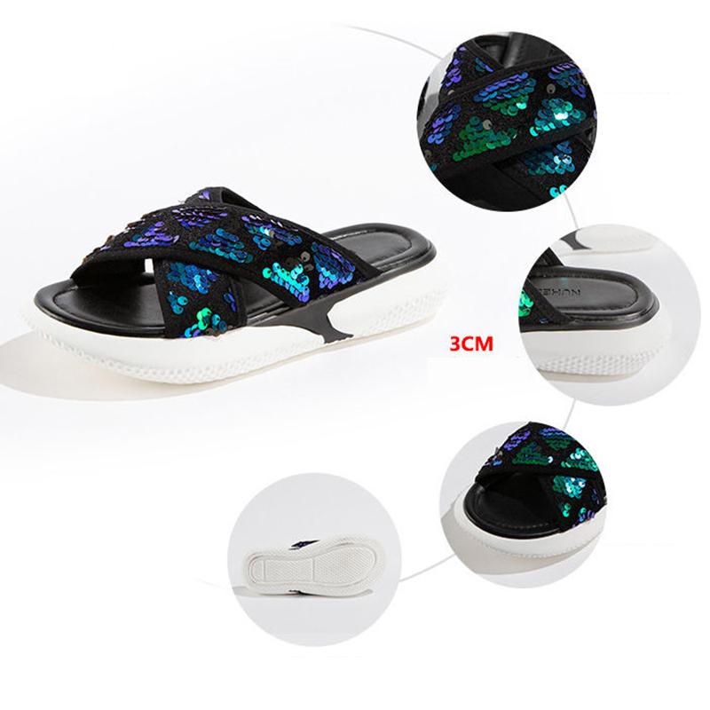 Ladies Slippers Summer Wear Soft Soles Personalized Non-slip Fashion Trends Beach Vacation Sandals and Slippers