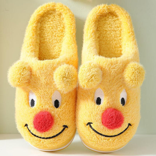 A Pair of Lovely Cotton Comfortable Flat Shoes Suitable for Autumn and Winter Home Design Full of Sense