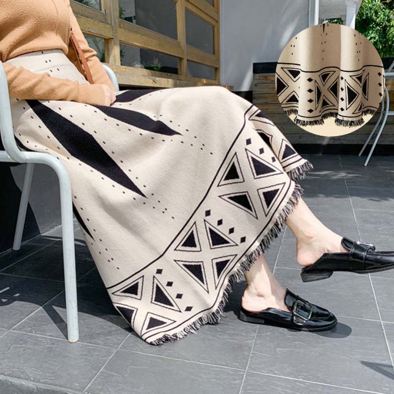 Women's Autumn and Winter Fashion Bottoming Shirt Warm Sweater Skirt Simple and Versatile Elastic Waist A-line Skirt