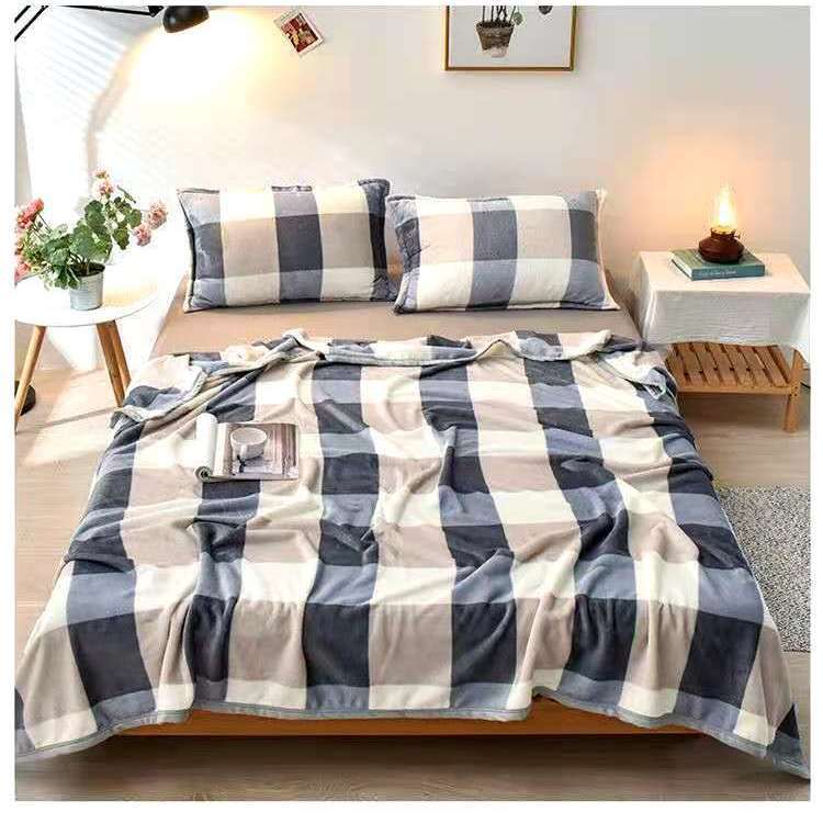 Winter Double-sided Fleece Sheets Thicken Warm Flannel Sheets Blankets for Beds Down Blanket Sheets Skin-friendly Soft and Breathable To Keep Warm