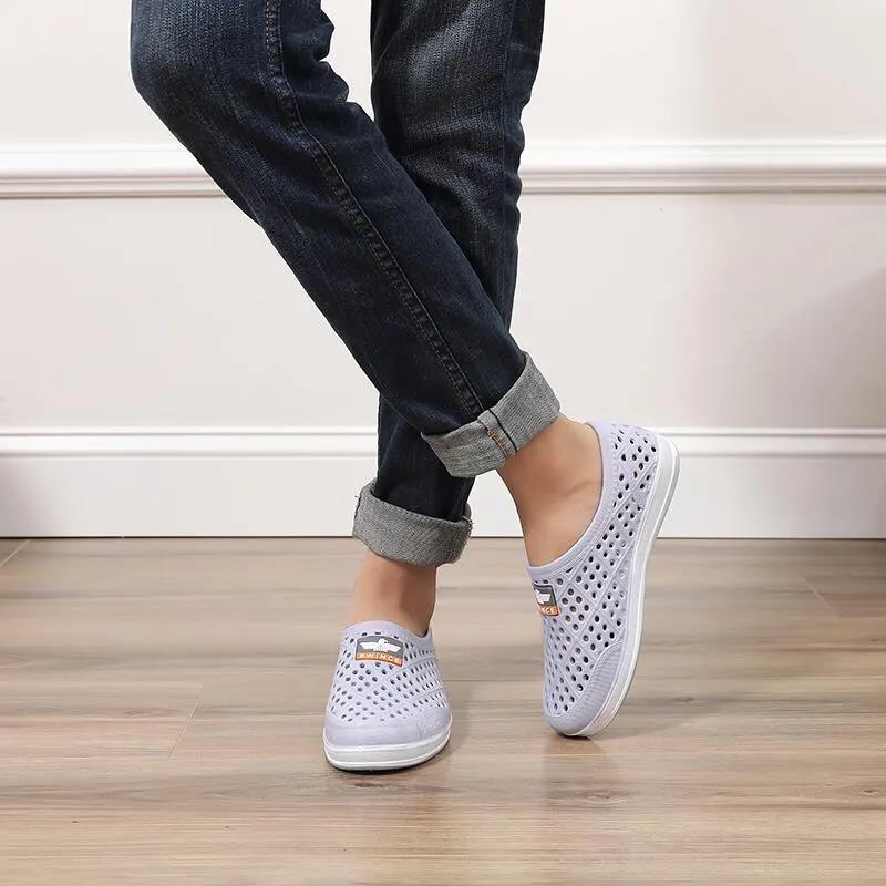 Summer Men's Beach Shoes Thick Bottom Non-slip Hollow Breathable Running Casual Shoes