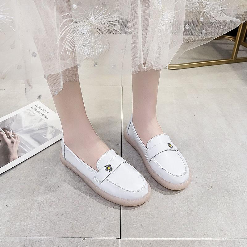 White Shoes Spring Summer Hollow Non-slip Flat Bottom All-match Single Shoes Breathable Comfortable Soft Bottom Pregnant Women Nurse Shoes