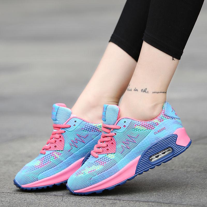 2020 Stylish Woman Running Shoes Flat-heeled Sneakers Cushioning Women's Breathable Sports Shoes Girls