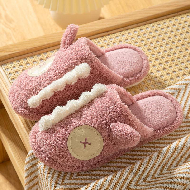 Designed Cotton Slippers Warm In Autumn and Winter Flat Shoes Non-slip Slippers Indoor Leisure and Entertainment