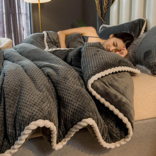 Double-layer Multifunctional Blanket Quilt Cover Thick Warm Fleece Blanket Coral Flannel Sofa Bedroom Nap Leisure Cover Blanket