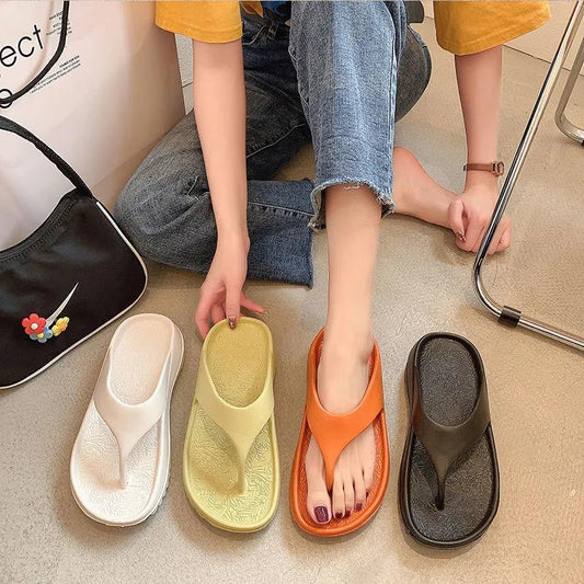 Non-slip Thick-soled Flip-flops Women's Summer Outerwear Fashion Couple Style Clip-on Bathroom Beach Sandals and Slippers