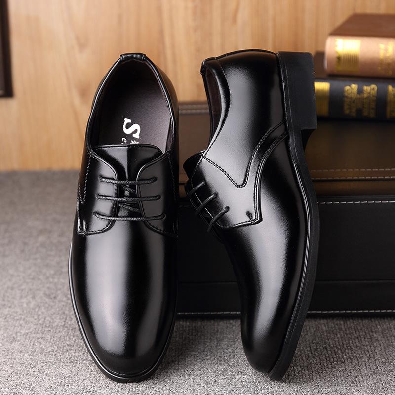Men Leather Shoes Business Casual Wedding Flat Slip-on Shoes Black Shiny Non-slip Wear-resistant Sole