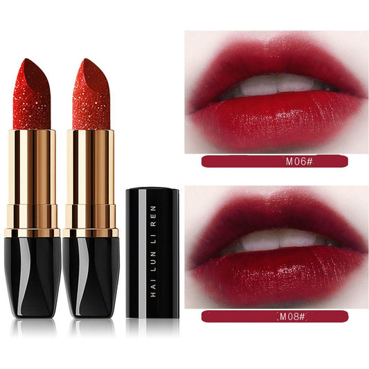 Cherry cow blood red lipstick does not fade, compact and portable moisturizer not easy to discolor