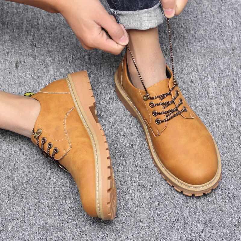 Classic Tooling Boots Leather Martin Boots Men Fashion Desert Boots Popular High Top Leather Shoes